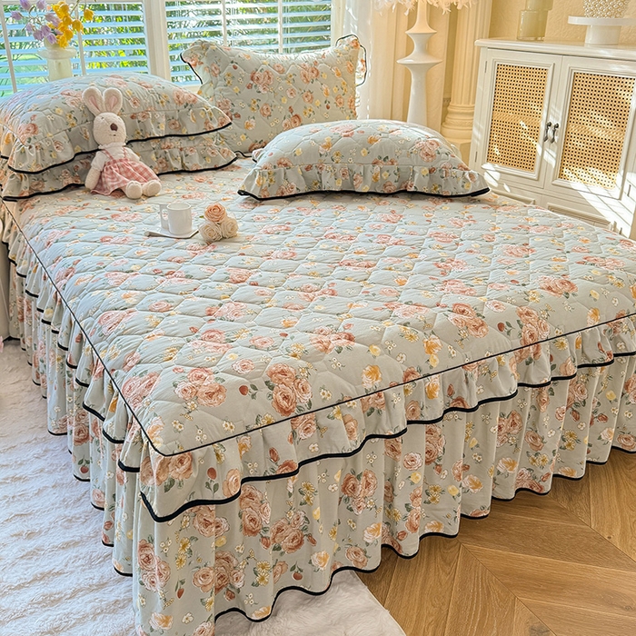 91家纺网 家纺一手货源 找家纺 优家居 2025新品水洗棉夹棉床裙四件套韩版糯糯棉水洗皱皱纱床罩被套直播爆款 花花田园