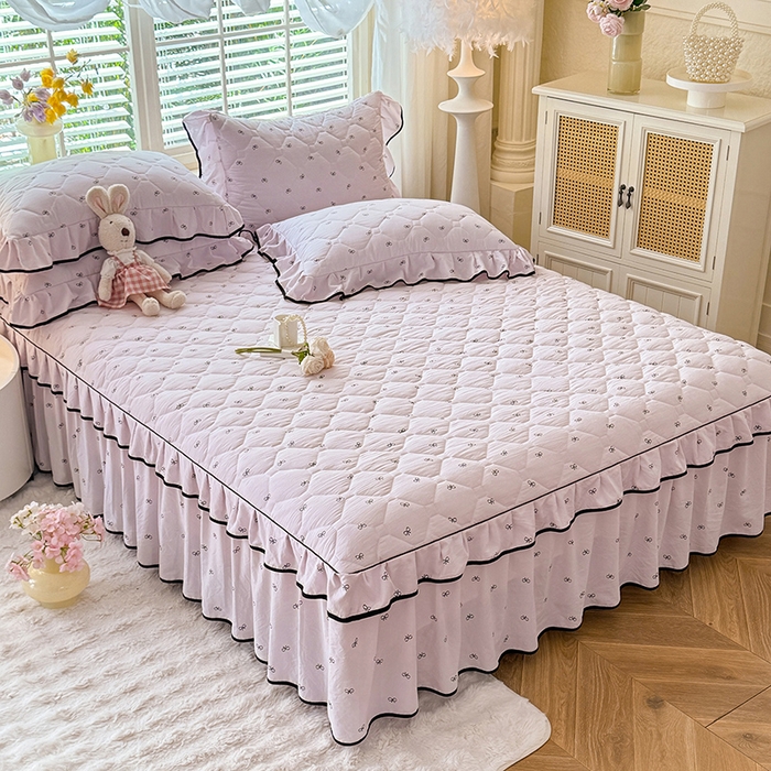 91家纺网 家纺一手货源 找家纺 优家居 2025新品水洗棉夹棉床裙四件套韩版糯糯棉水洗皱皱纱床罩被套直播爆款 粉雾结语