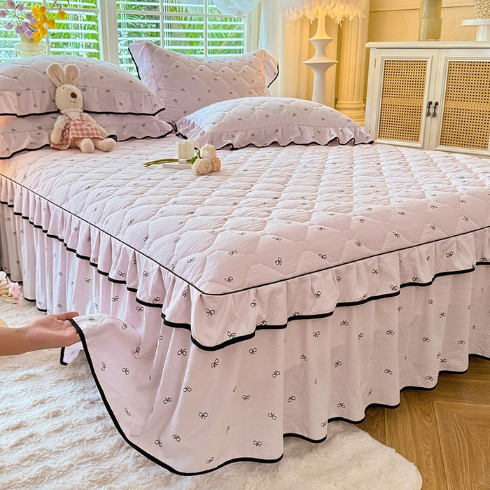 91家纺网 家纺一手货源 找家纺 优家居 2025新品水洗棉夹棉床裙四件套韩版糯糯棉水洗皱皱纱床罩被套直播爆款 粉雾结语