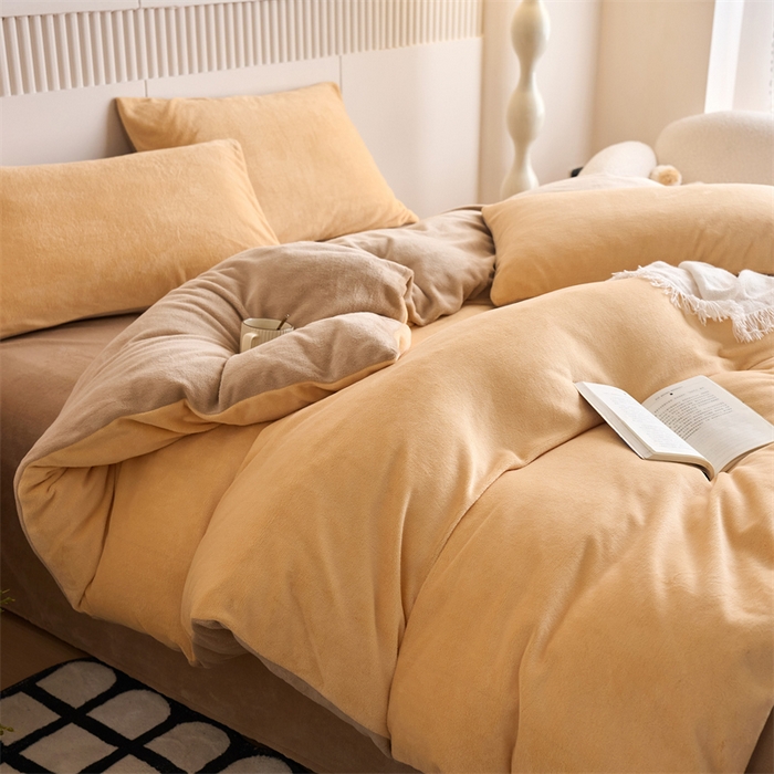 91家纺网 家纺一手货源 找家纺 乐居家纺 2025新款200克重纯色单面绒牛奶绒四件套 雏菊黄+奶油驼