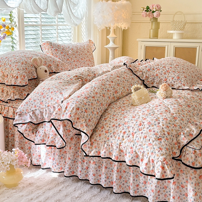 91家纺网 家纺一手货源 找家纺 优家居 2025新品水洗棉夹棉床裙四件套韩版糯糯棉水洗皱皱纱床罩被套直播爆款 陌上花开