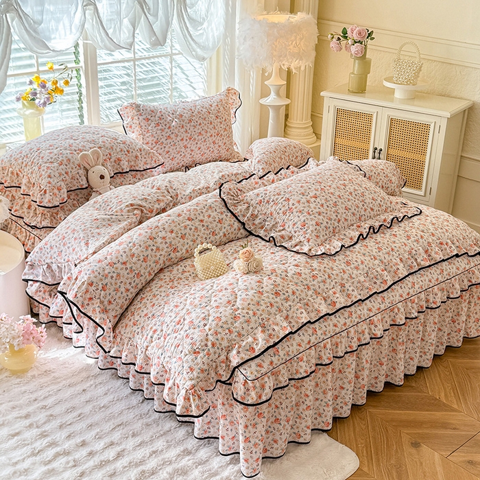 91家纺网 家纺一手货源 找家纺 优家居 2025新品水洗棉夹棉床裙四件套韩版糯糯棉水洗皱皱纱床罩被套直播爆款 陌上花开