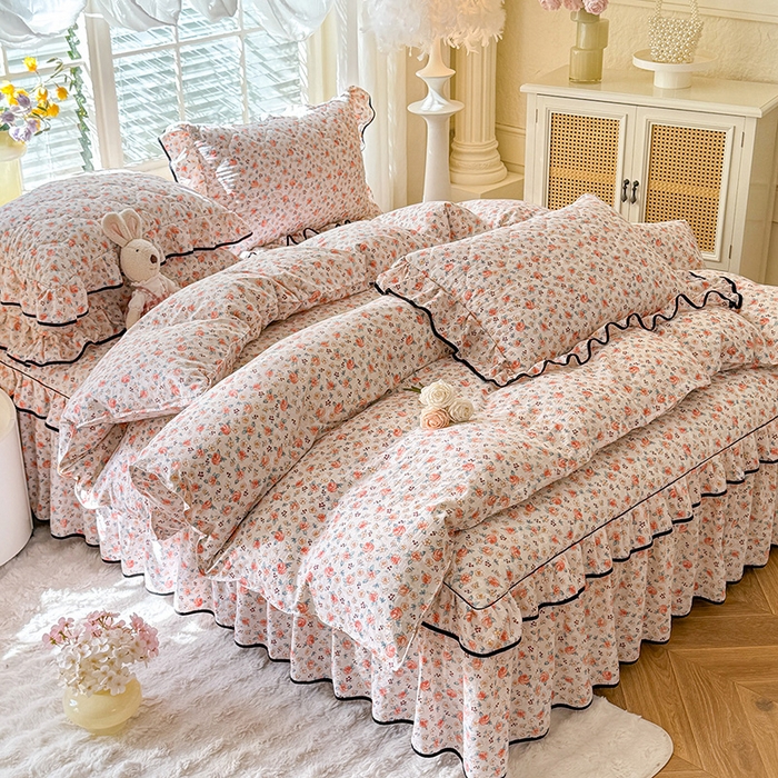 91家纺网 家纺一手货源 找家纺 优家居 2025新品水洗棉夹棉床裙四件套韩版糯糯棉水洗皱皱纱床罩被套直播爆款 陌上花开