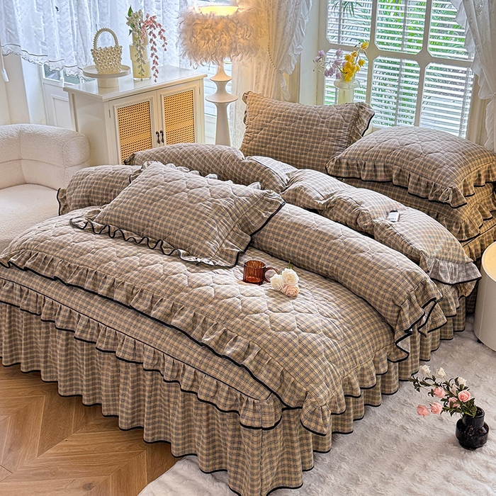 91家纺网 家纺一手货源 找家纺 优家居 2025新品水洗棉夹棉床裙四件套韩版糯糯棉水洗皱皱纱床罩被套直播爆款 巴宝格-咖