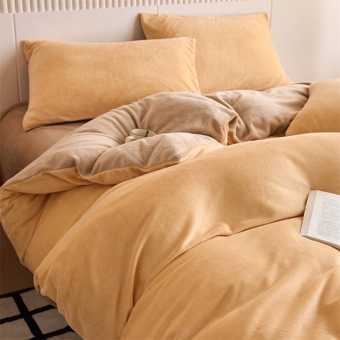 91家纺网 家纺一手货源 找家纺 乐居家纺 2025新款200克重纯色单面绒牛奶绒四件套 雏菊黄+奶油驼