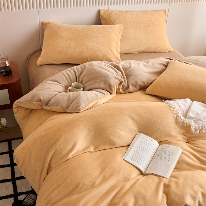 91家纺网 家纺一手货源 找家纺 乐居家纺 2025新款200克重纯色单面绒牛奶绒四件套 雏菊黄+奶油驼