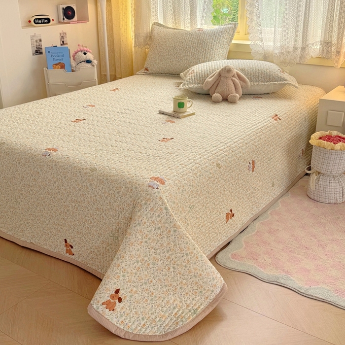 91家纺网 家纺一手货源 找家纺 （总）优兰朵 2025新款夹棉印花包边单床盖 床盖单件