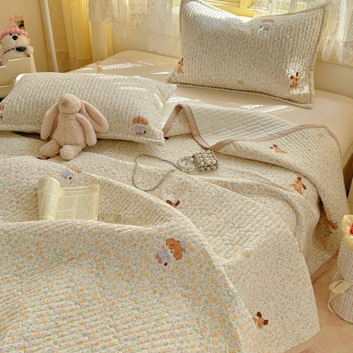 91家纺网 家纺一手货源 找家纺 （总）优兰朵 2025新款夹棉印花包边单床盖 床盖单件