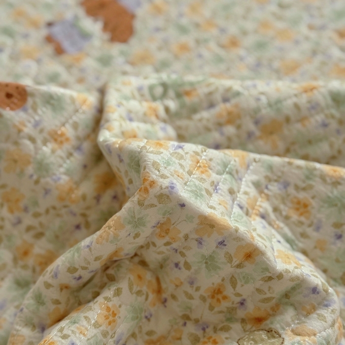 91家纺网 家纺一手货源 找家纺 优兰朵 2025新款夹棉印花包边单床盖 床盖单件 包边床盖-萌宠绿