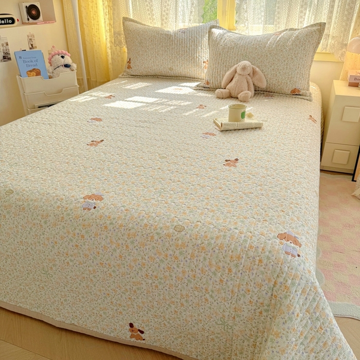 91家纺网 家纺一手货源 找家纺 优兰朵 2025新款夹棉印花包边单床盖 床盖单件 包边床盖-萌宠绿