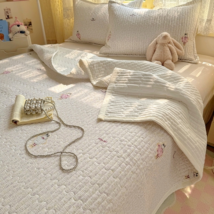 91家纺网 家纺一手货源 找家纺 优兰朵 2025新款夹棉印花包边单床盖 床盖单件 包边床盖-花柯