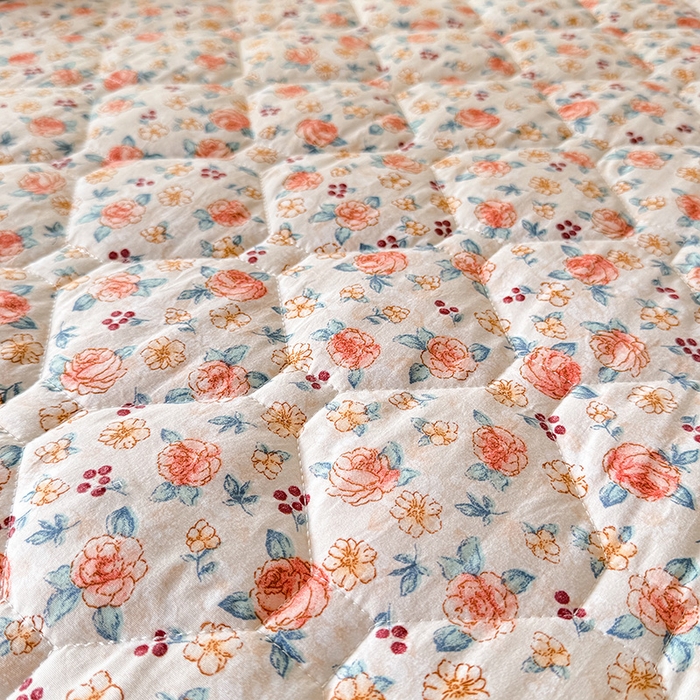 91家纺网 家纺一手货源 找家纺 优家居 2025新品水洗棉夹棉床裙四件套韩版糯糯棉水洗皱皱纱床罩被套直播爆款 陌上花开