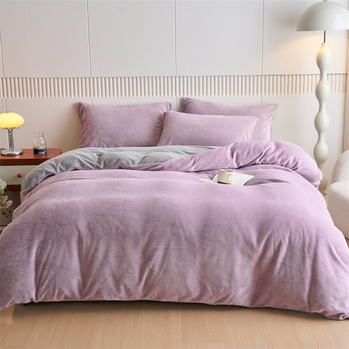 91家纺网 家纺一手货源 找家纺 乐居家纺 2025新款200克重纯色单面绒牛奶绒四件套 罗兰紫+绅士灰