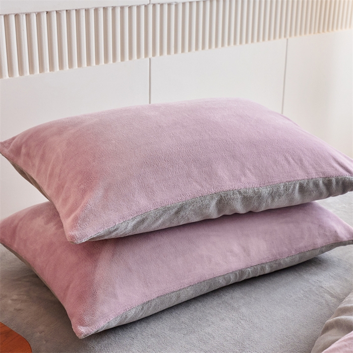 91家纺网 家纺一手货源 找家纺 乐居家纺 2025新款200克重纯色单面绒牛奶绒四件套 罗兰紫+绅士灰