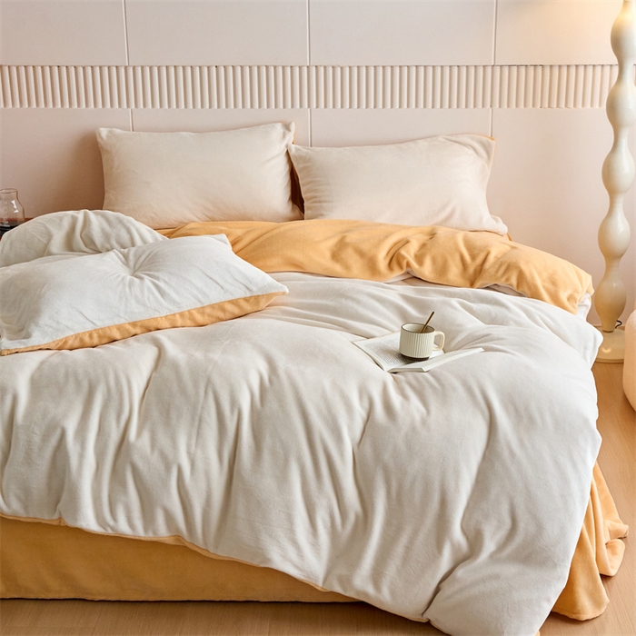 91家纺网 家纺一手货源 找家纺 乐居家纺 2025新款200克重纯色单面绒牛奶绒四件套 奶昔白+雏菊黄