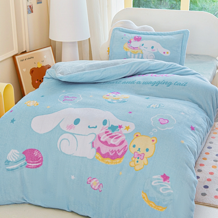 91家纺网 家纺一手货源 找家纺 乐秀家纺 2025新款大版三丽鸥牛奶绒被子六件套 蛋糕玉桂狗