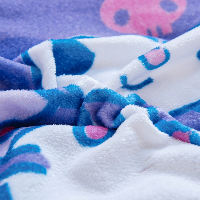 91家纺网 家纺一手货源 找家纺 乐秀家纺 2025新款大版三丽鸥牛奶绒被子六件套 甜点库洛米