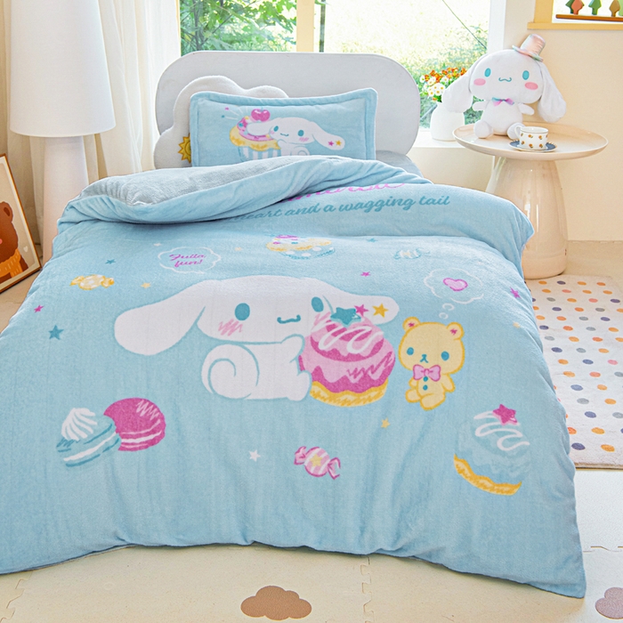 91家纺网 家纺一手货源 找家纺 乐秀家纺 2025新款大版三丽鸥牛奶绒被子六件套 蛋糕玉桂狗