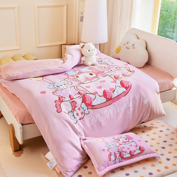 91家纺网 家纺一手货源 找家纺 乐秀家纺 2025新款大版三丽鸥牛奶绒被子六件套 魔法美乐蒂