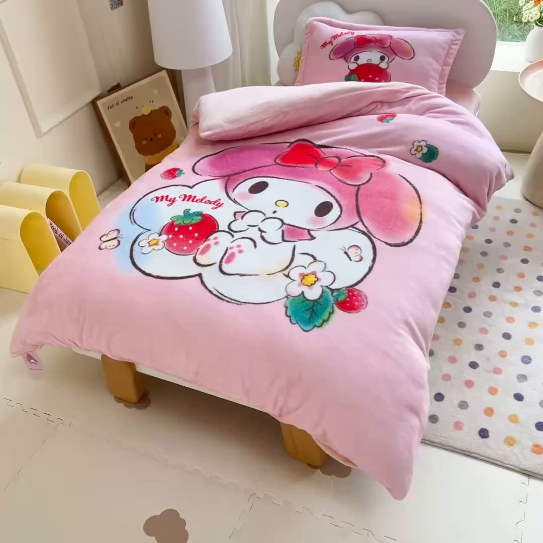 91家纺网 家纺一手货源 找家纺 （总）乐秀家纺 2025新款大版三丽鸥牛奶绒被子六件套