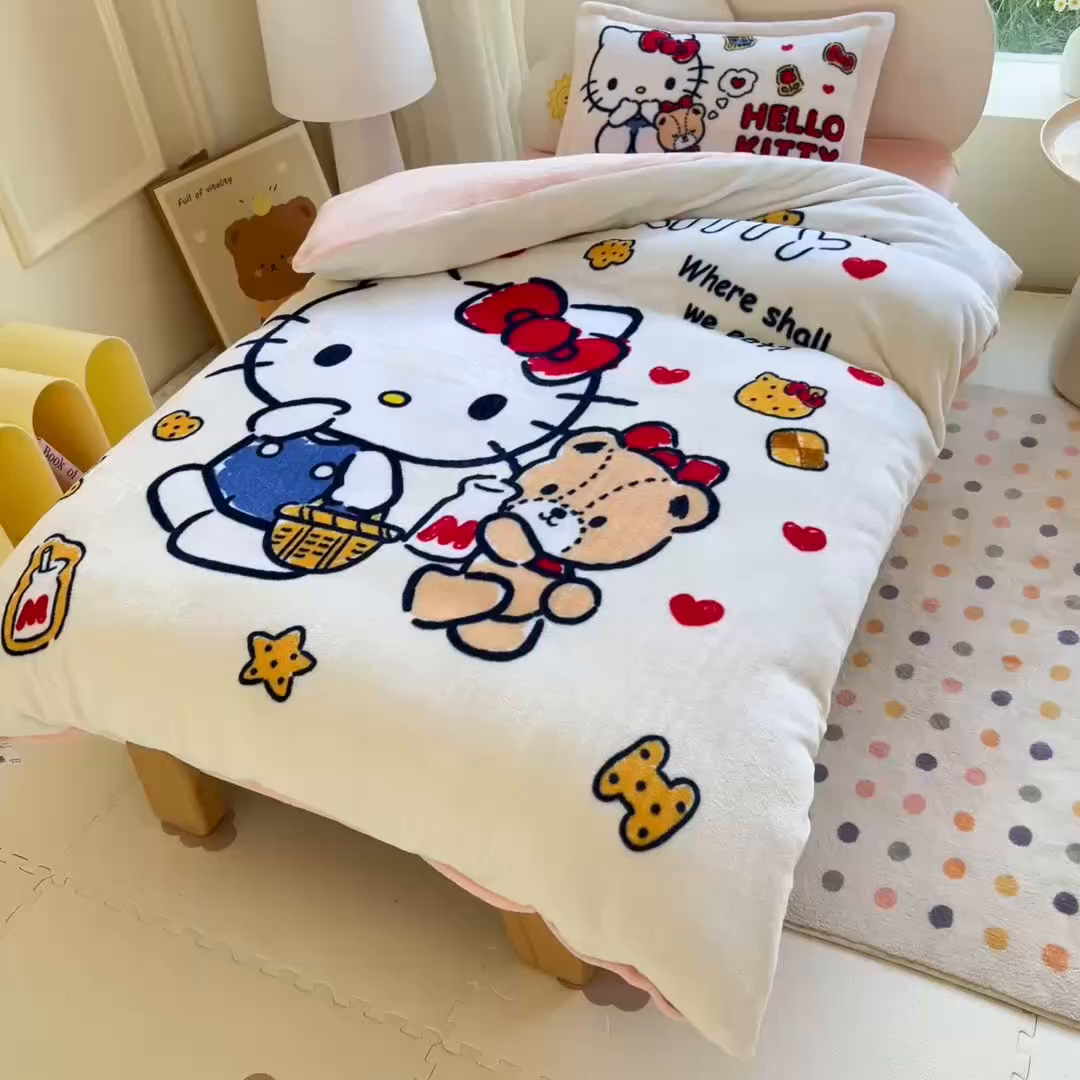 91家纺网 家纺一手货源 找家纺 乐秀家纺 2025新款大版三丽鸥牛奶绒被子六件套 阳光KT