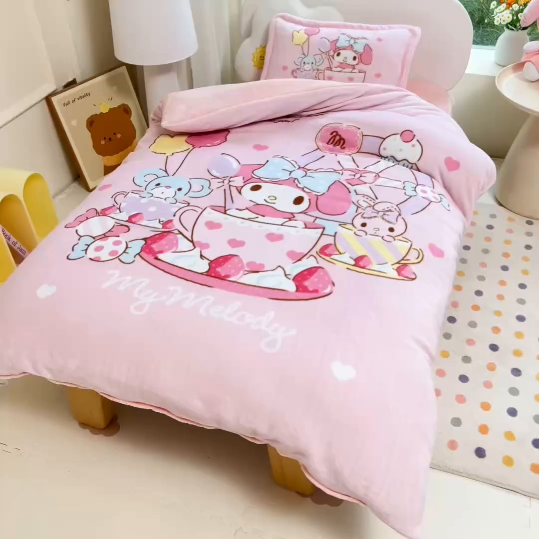 91家纺网 家纺一手货源 找家纺 乐秀家纺 2025新款大版三丽鸥牛奶绒被子六件套 魔法美乐蒂