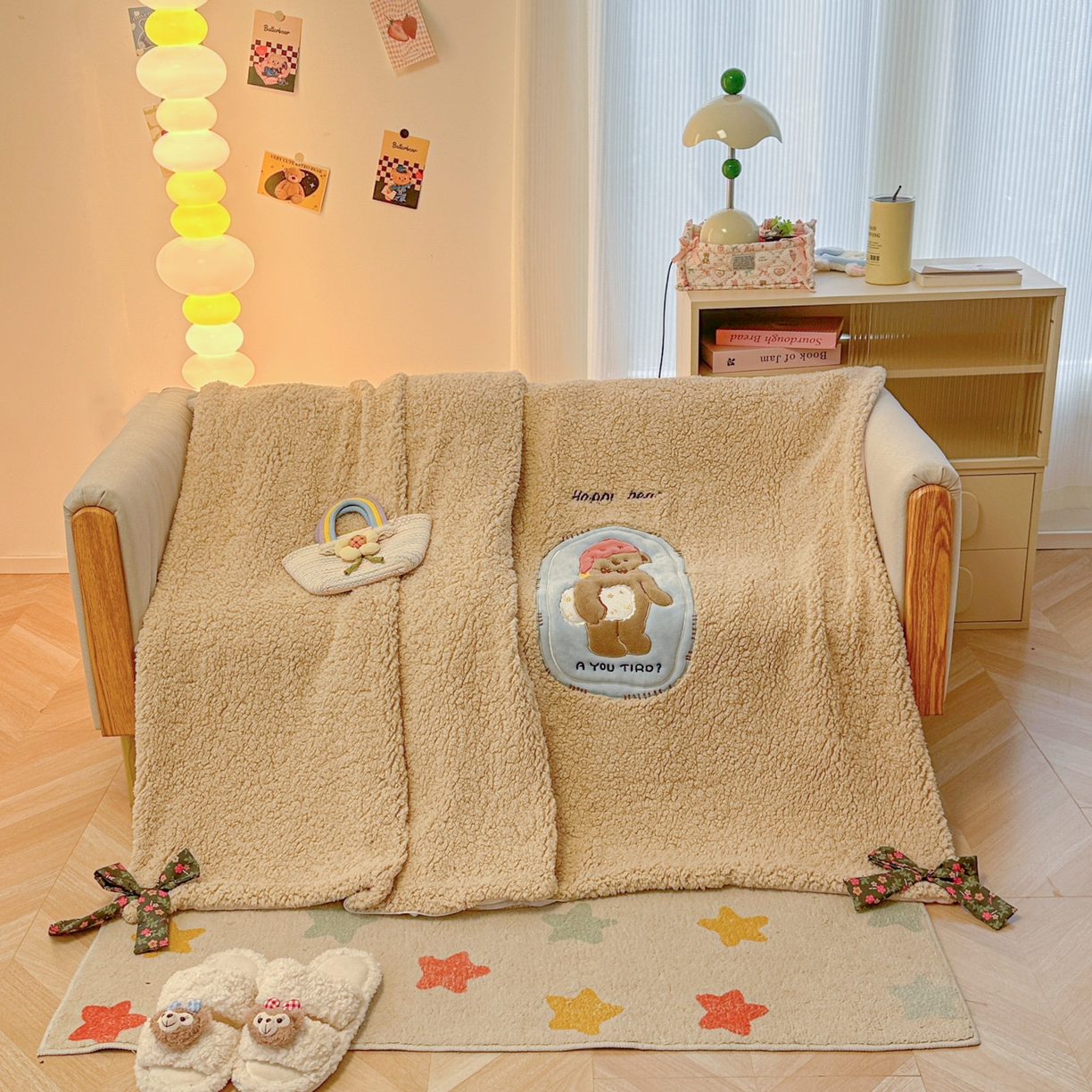 91家纺网 家纺一手货源 找家纺 子钦家纺 2025新款羊羔绒牛奶绒卡通贴布绣多功能盖毯单被套（第二波） 晚安熊-咖