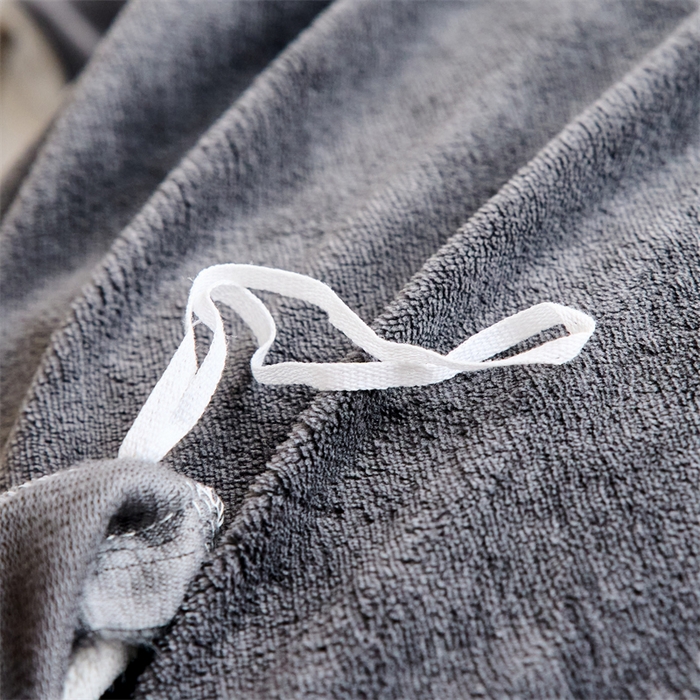 91家纺网 家纺一手货源 找家纺 乐居家纺 2025新款200克重纯色单面绒牛奶绒四件套 深空黑+绅士灰