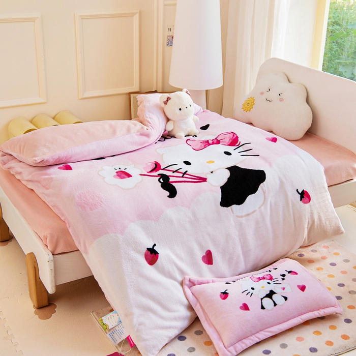 91家纺网 家纺一手货源 找家纺 乐秀家纺 2025新款大版三丽鸥牛奶绒被子六件套 奶萌KT