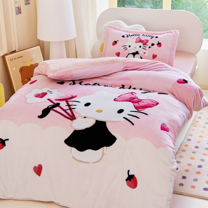 91家纺网 家纺一手货源 找家纺 乐秀家纺 2025新款大版三丽鸥牛奶绒被子六件套 奶萌KT