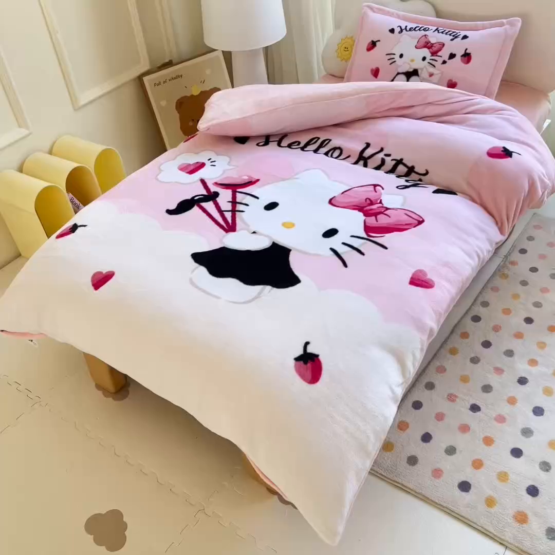 91家纺网 家纺一手货源 找家纺 乐秀家纺 2025新款大版三丽鸥牛奶绒被子六件套 奶萌KT