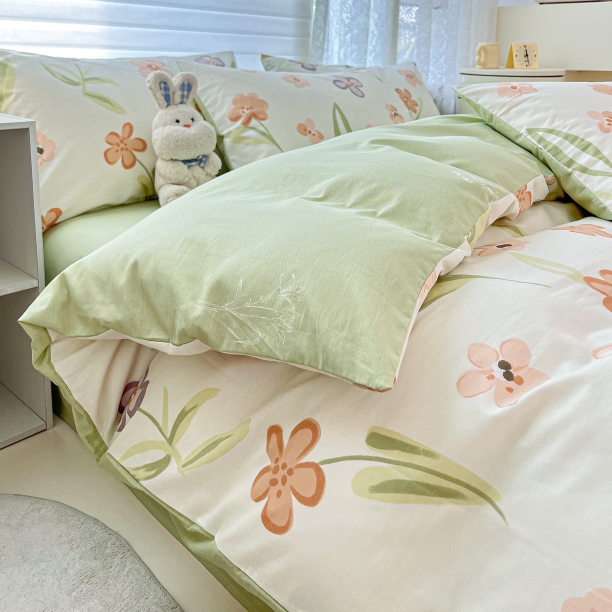 91家纺网 家纺一手货源 找家纺 红馆 2025年全棉12868印花系列四件套 温暖午后