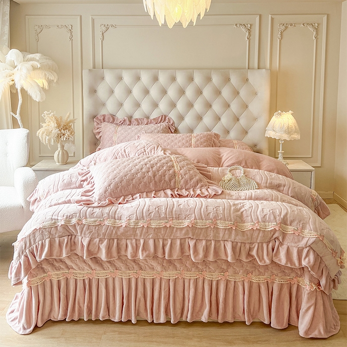 91家纺网 家纺一手货源 找家纺 （总）瑞宝 2025新款牛奶绒花边床盖四件套-蝶舞花语（控价 298起 ）,蝶舞花语-奶茶棕,蝶舞花语-蜜粉,蝶舞花语-奶油米,蝶舞花语-青柠绿,蝶舞花语-香芋紫,蝶舞花语-星空蓝