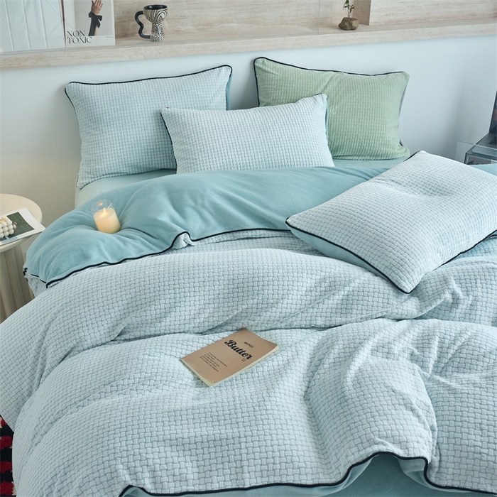 91家纺网 家纺一手货源 找家纺 （总）乐居家纺 2025新款牛奶绒嵌边提花剪花四件套（含买家秀和质检报告）