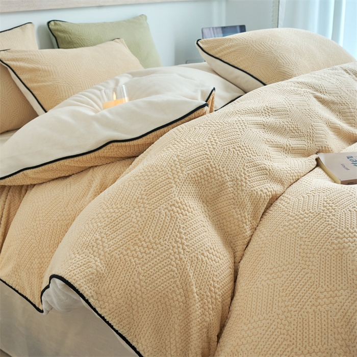 乐居家纺 2025新款牛奶绒嵌边提花剪花四件套（含买家秀和质检报告） 织梦-米咖