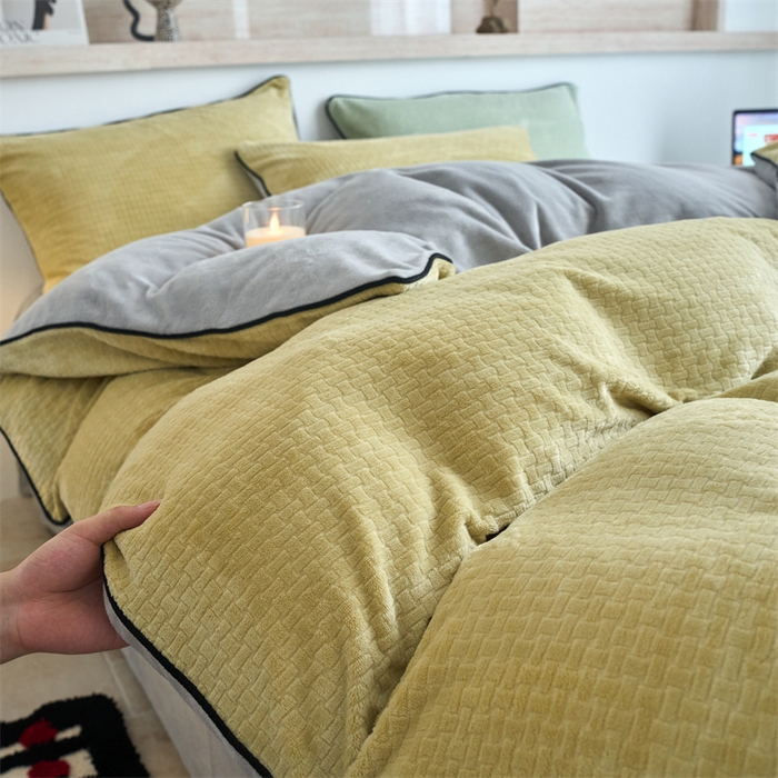 91家纺网 家纺一手货源 找家纺 （总）乐居家纺 2025新款牛奶绒嵌边提花剪花四件套（含买家秀和质检报告）