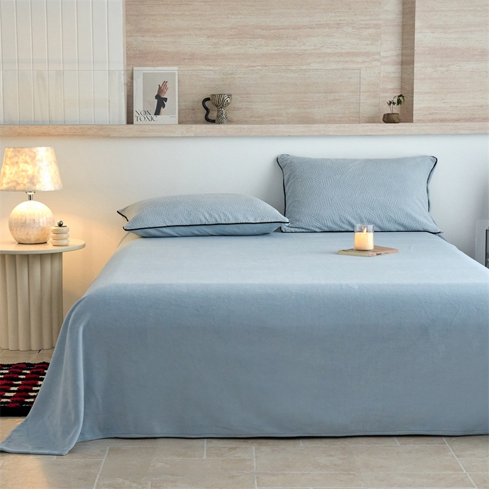 91家纺网 家纺一手货源 找家纺 乐居家纺 2025新款牛奶绒嵌边提花剪花四件套（含买家秀和质检报告） 织梦-蓝