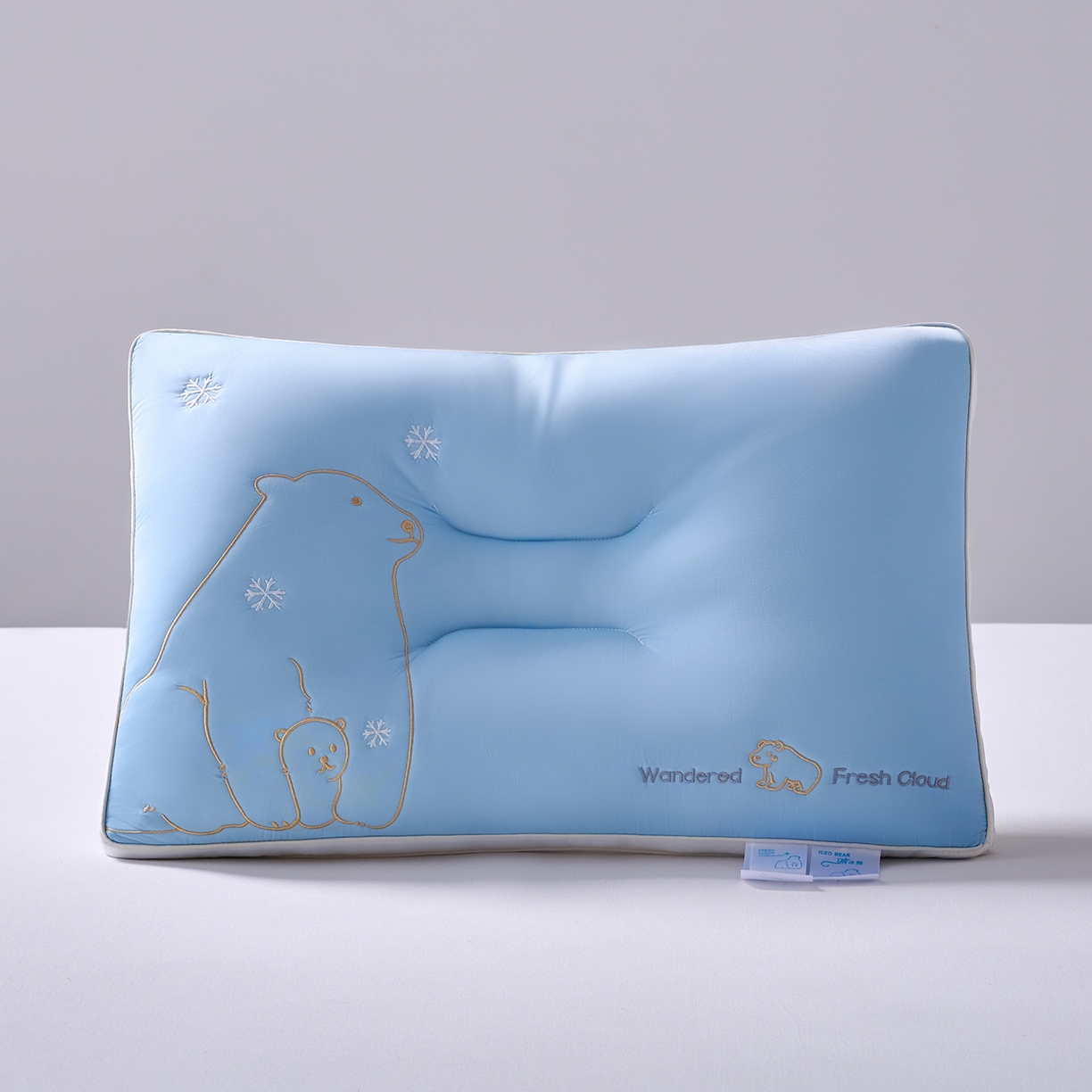 （总）鼎晟纺 2025新款冰冰熊凉感丝乳胶护颈枕学生枕头成人枕芯