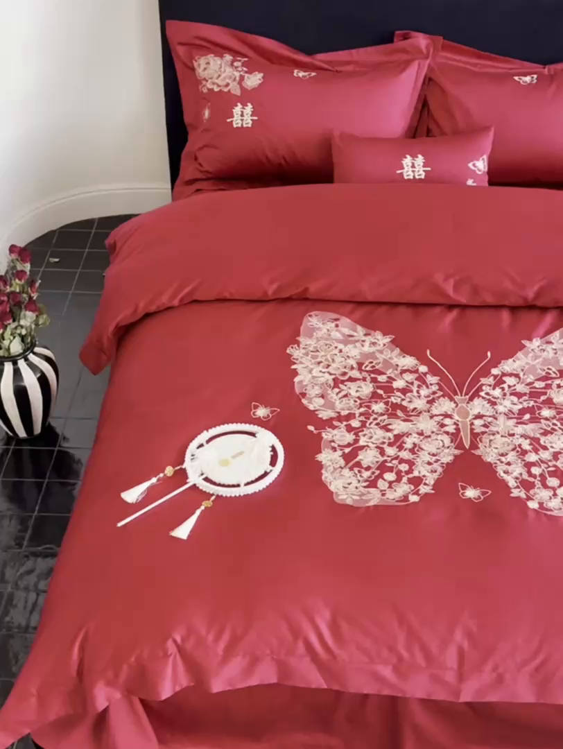 91家纺网 家纺一手货源 找家纺 （总）嗨购家纺 2025新款50S长绒棉婚庆四件套-彩蝶双飞