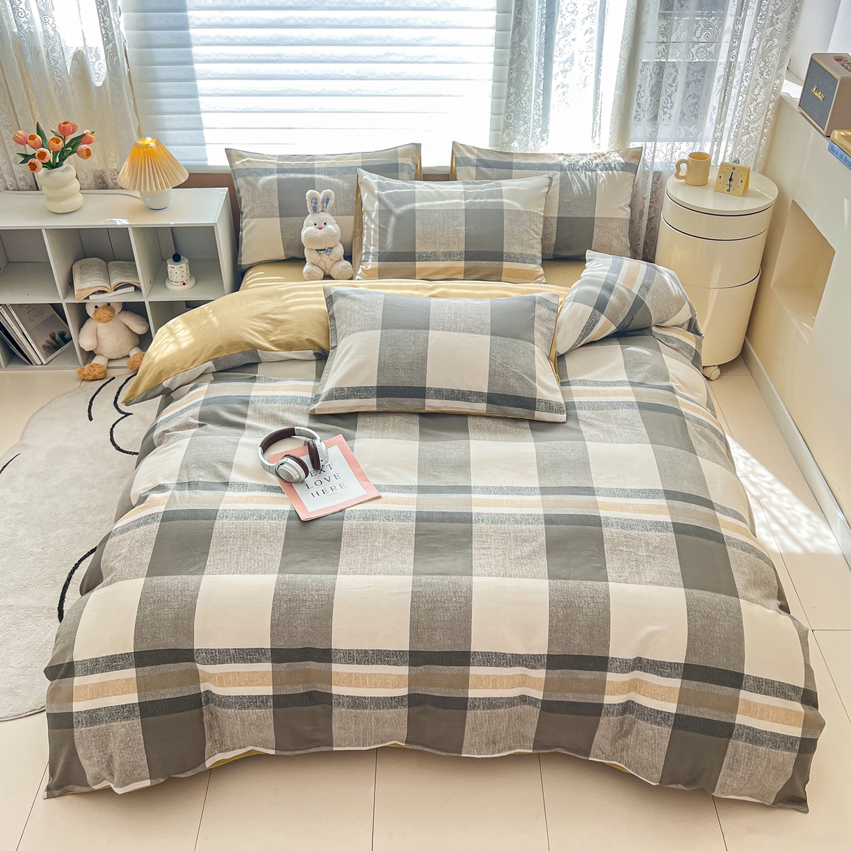 91家纺网 家纺一手货源 找家纺 红馆 2025年全棉12868印花系列四件套 冬日街灯-咖