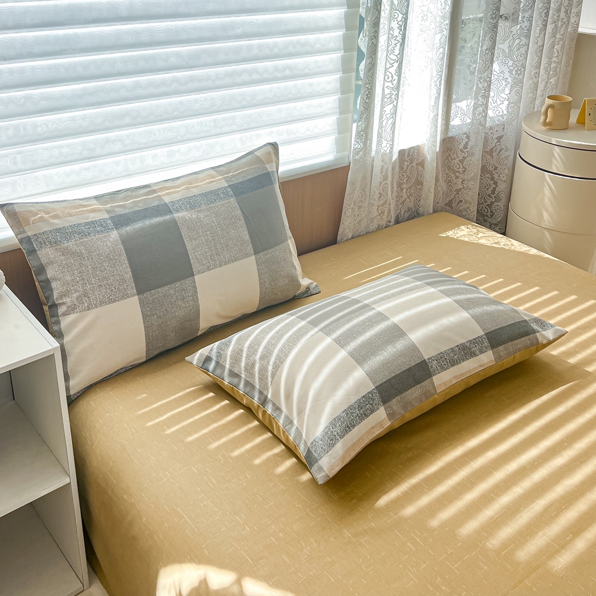 91家纺网 家纺一手货源 找家纺 红馆 2025年全棉12868印花系列四件套 冬日街灯-咖