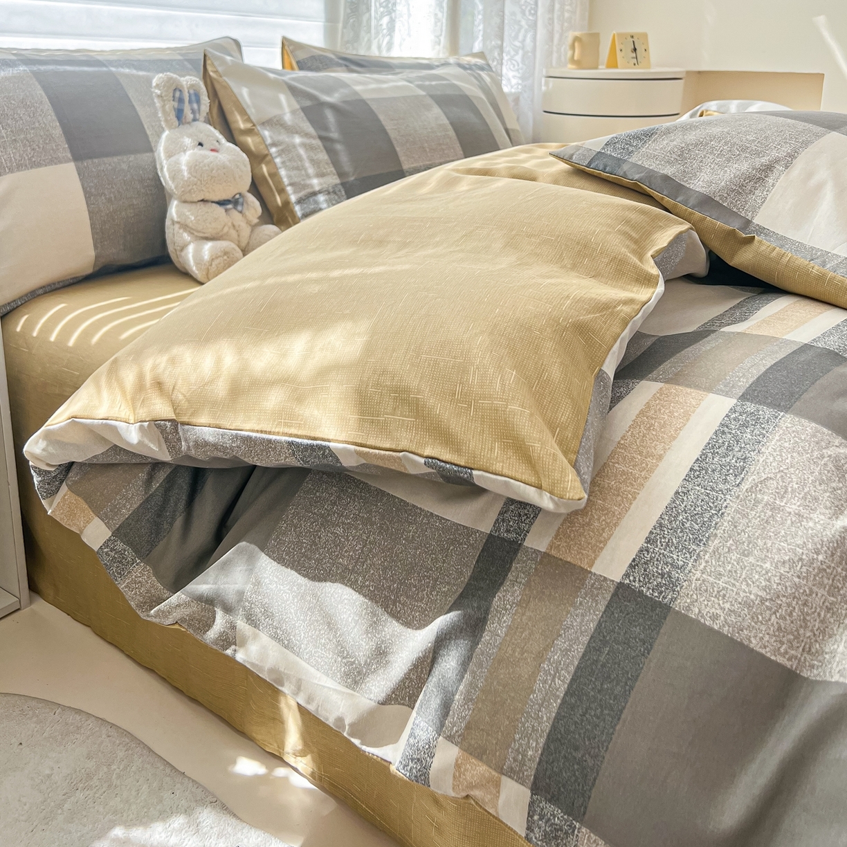 红馆 2025年全棉12868印花系列四件套 冬日街灯-咖