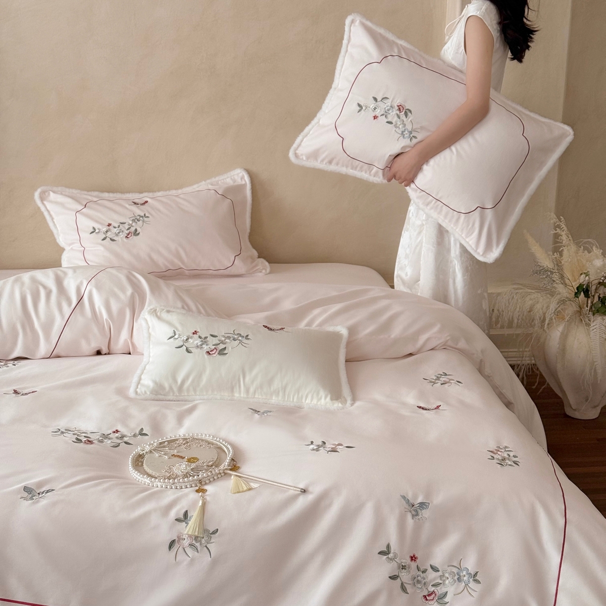 91家纺网 家纺一手货源 找家纺 （总）嗨购家纺 2025新款秋冬50S 磨毛四件套-春山赴雪