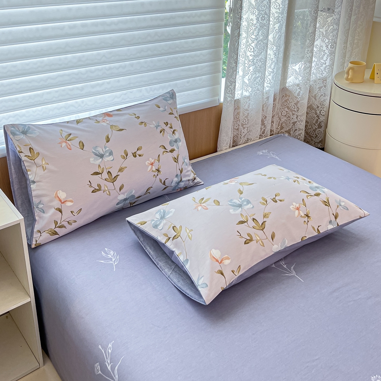 91家纺网 家纺一手货源 找家纺 红馆 2025年全棉12868印花系列四件套 浅素花影