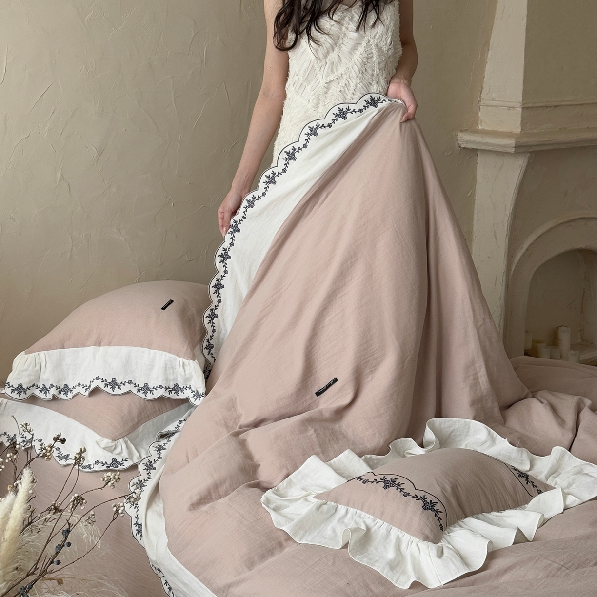 91家纺网 家纺一手货源 找家纺 （总）嗨购家纺 2025新款亲肤舒适双层纱四件套-故里