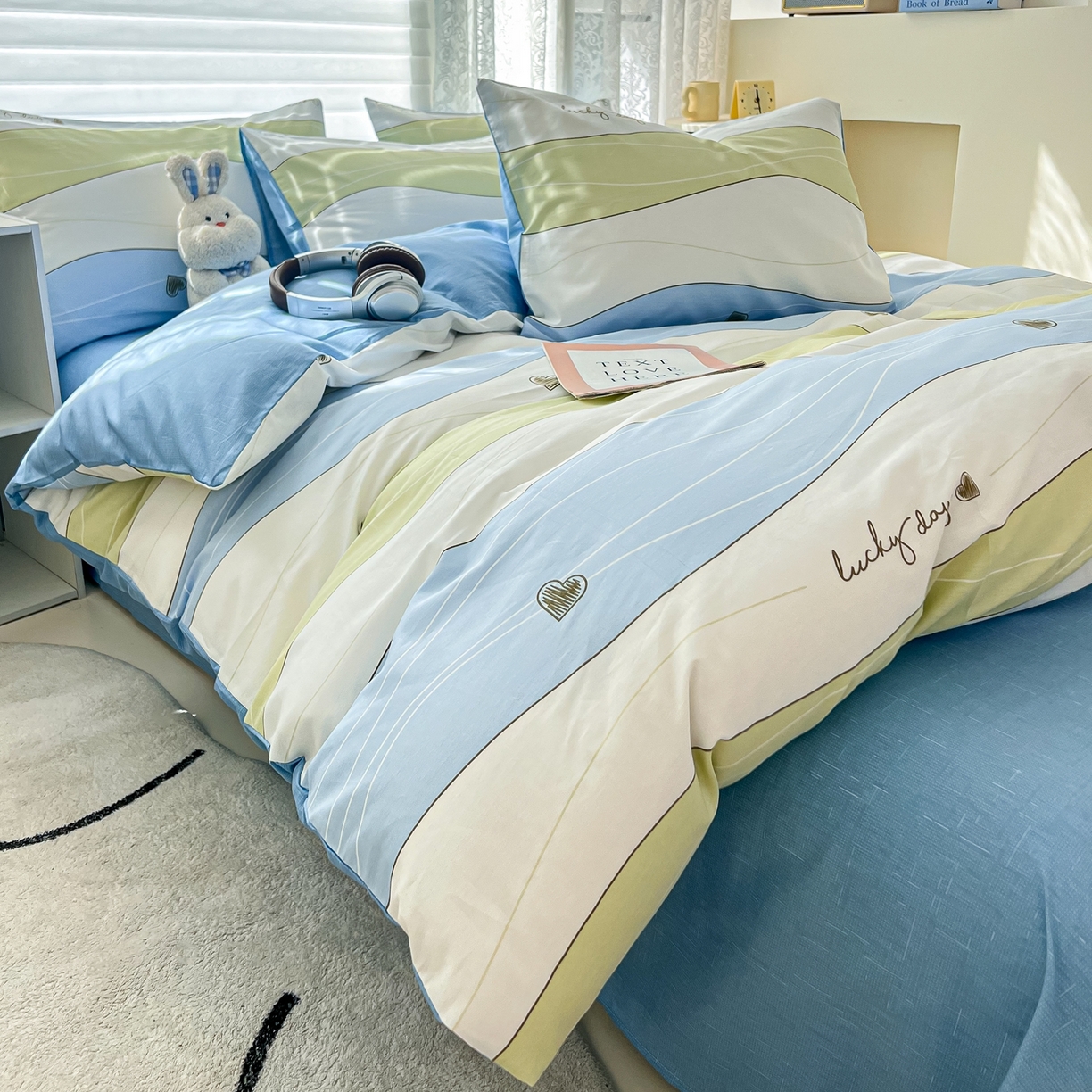 91家纺网 家纺一手货源 找家纺 红馆 2025年全棉12868印花系列四件套 青春