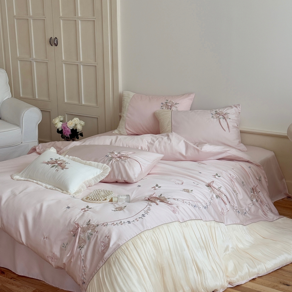 91家纺网 家纺一手货源 找家纺 （总）嗨购家纺 2025新款50S 全棉亲肤四件套-花间捕梦