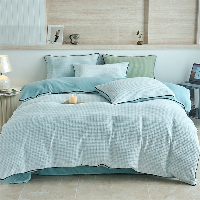 91家纺网 家纺一手货源 找家纺 （总）乐居家纺 2025新款牛奶绒嵌边提花剪花四件套（含买家秀和质检报告）