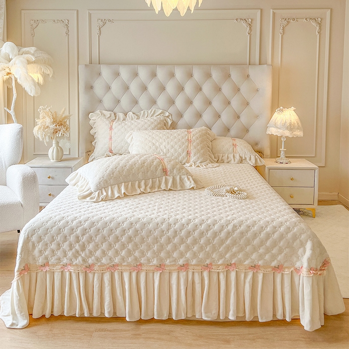 （总）瑞宝 2025新款牛奶绒花边床盖床盖单件床盖单品单床盖床盖三件套-蝶舞花语