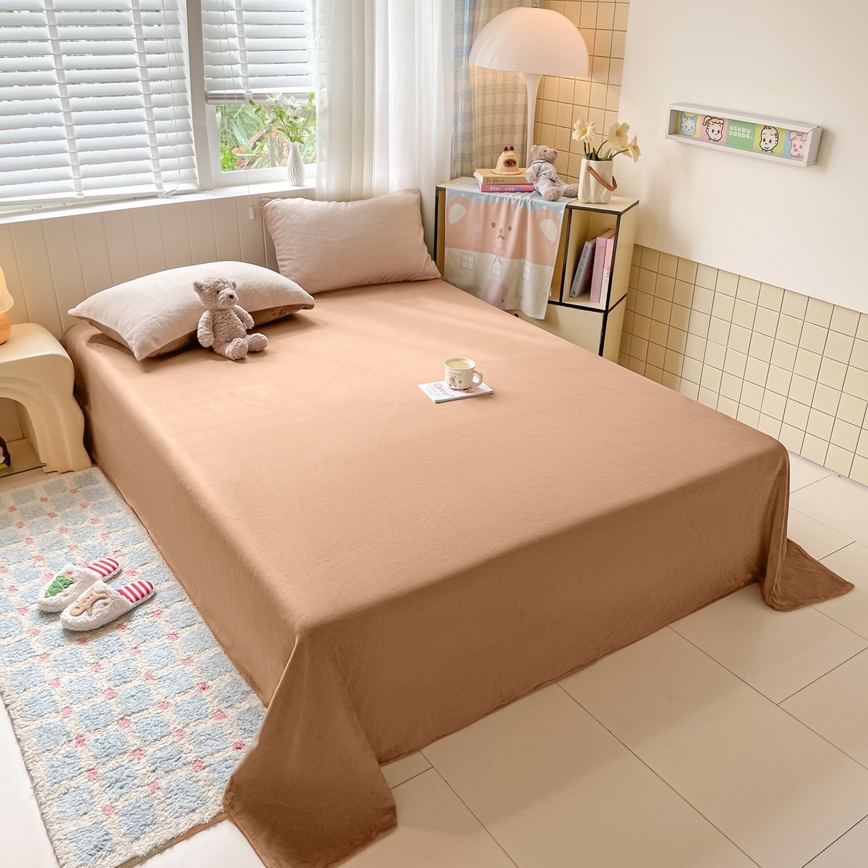 91家纺网 家纺一手货源 找家纺 仔仔熊 2025新款牛奶绒单床单床单单件 咖